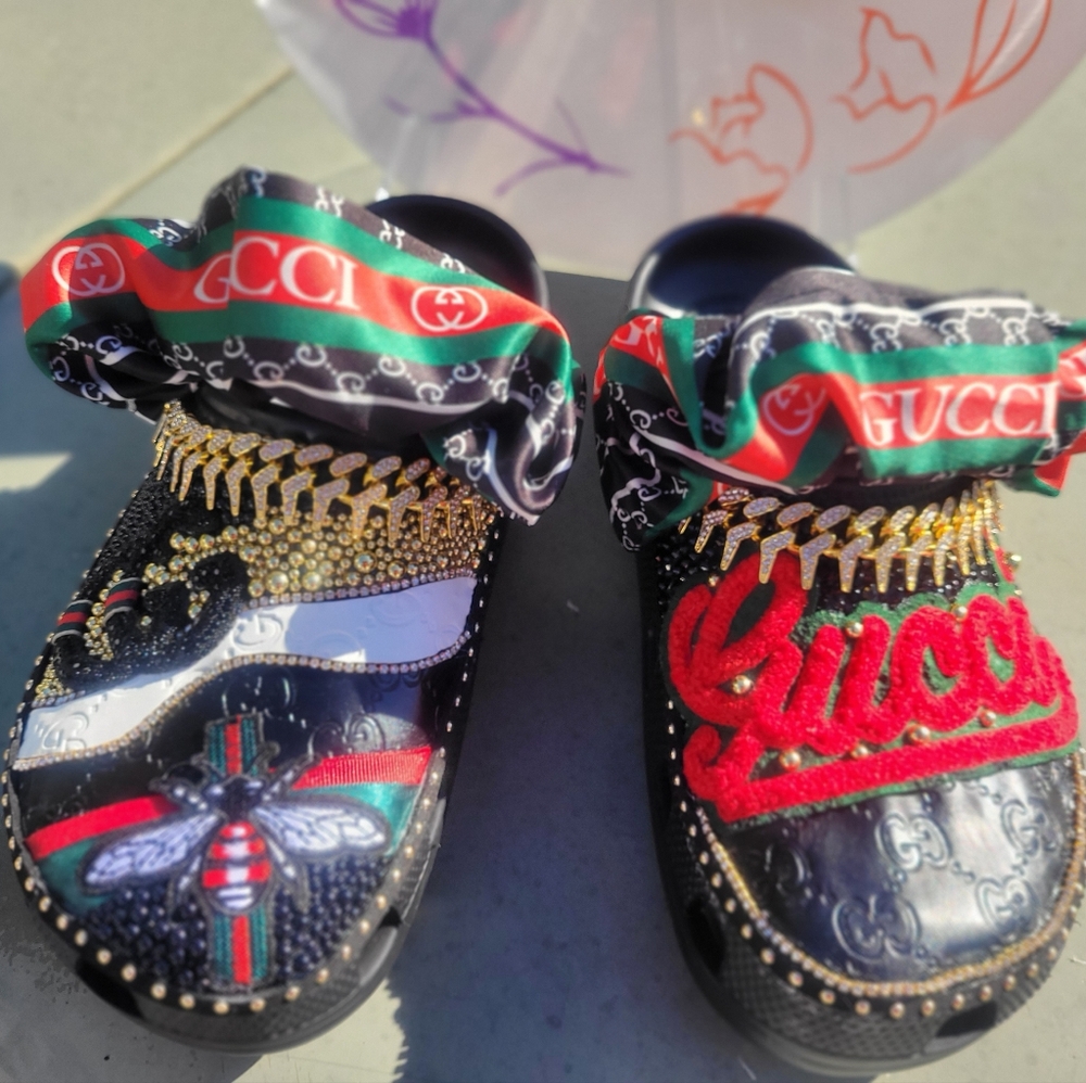 Custom croc - Picture 2 of 3